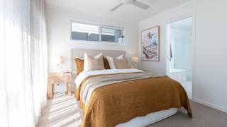 Surf Life Saving Draw 202 Photo Surf Life Saving Draw 202 Photo