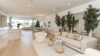 Surf Life Saving Draw 208 Photo