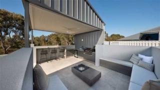 Surf Life Saving Draw 209 Photo Surf Life Saving Draw 209 Photo