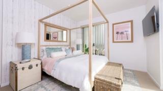 yourtown Draw 471 Photo