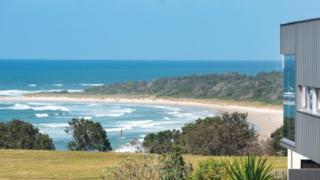 yourtown Draw 472 Photo