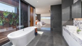 yourtown Draw 472 Photo