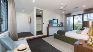 yourtown Draw 474 Photo