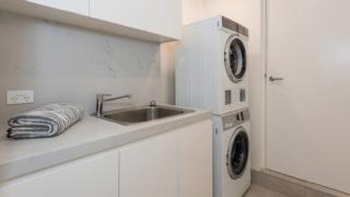 yourtown Draw 474 Photo