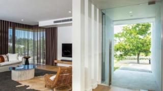 yourtown Draw 475 Photo