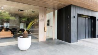 yourtown Draw 475 Photo