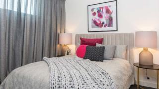 yourtown Draw 475 Photo