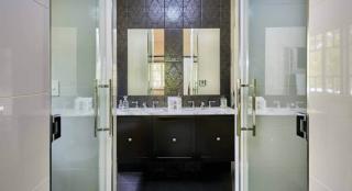 yourtown Draw 487 Photo