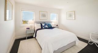 yourtown Draw 488 Photo