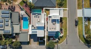 yourtown Draw 494 Photo