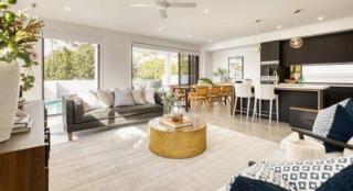 yourtown Draw 494 Photo