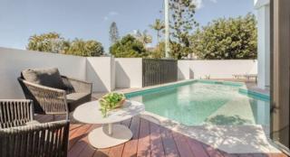 yourtown Draw 494 Photo