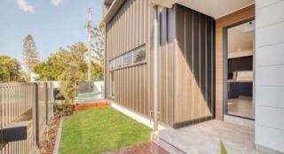 yourtown Draw 494 Photo