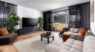 yourtown Draw 495 Photo