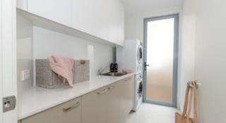 yourtown Draw 499 Photo