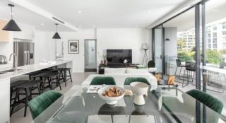 yourtown Draw 501 Photo