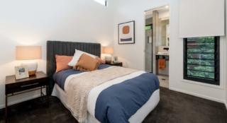 yourtown Draw 507 Photo