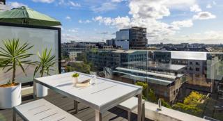 yourtown Draw 517 Photo