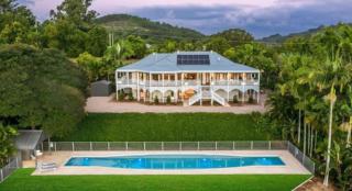 yourtown Draw 518 Photo