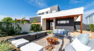 yourtown Draw 523 Photo