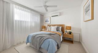 yourtown Draw 525 Photo