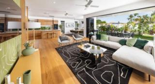 yourtown Draw 527 Photo