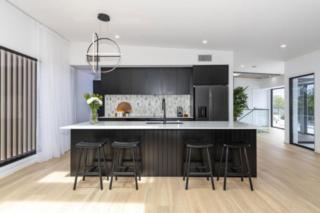 yourtown Draw 535 Photo