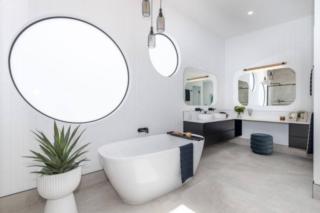 yourtown Draw 535 Photo