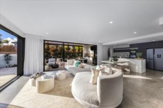 yourtown Draw 539 Photo