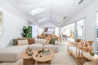 yourtown Draw 540 Photo