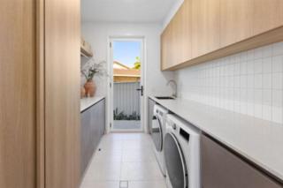 yourtown Draw 549 Photo