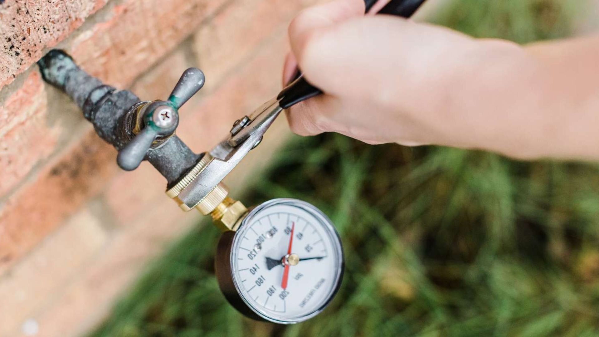 Water Pressure Metering