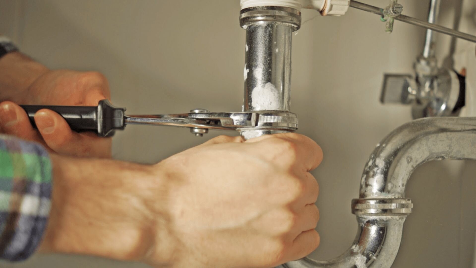 Fixing Pipe Bathroom Sink