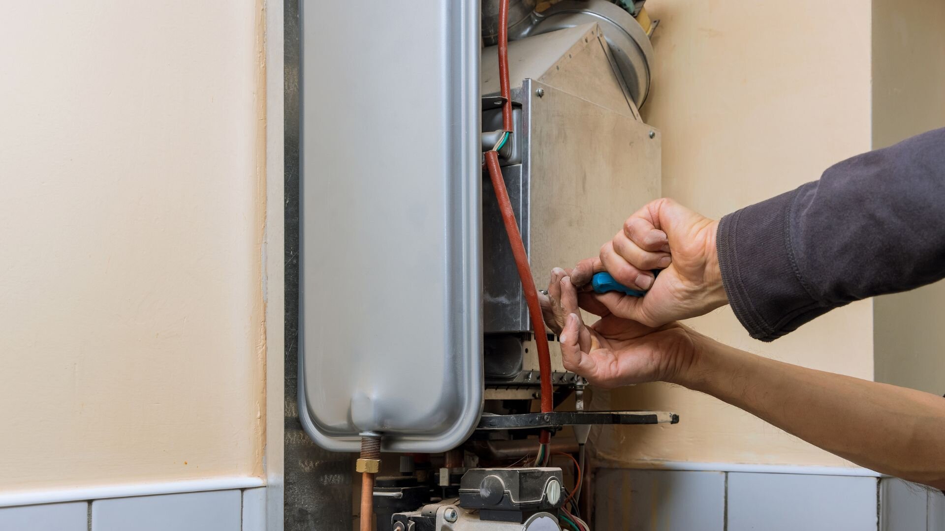 Maintenance Tankless Hot Water