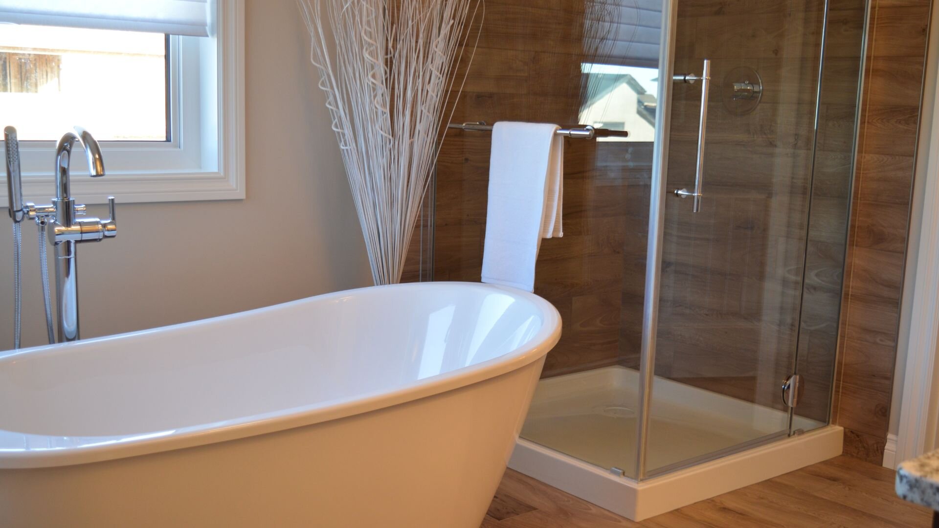 Bath Modern Bathroom