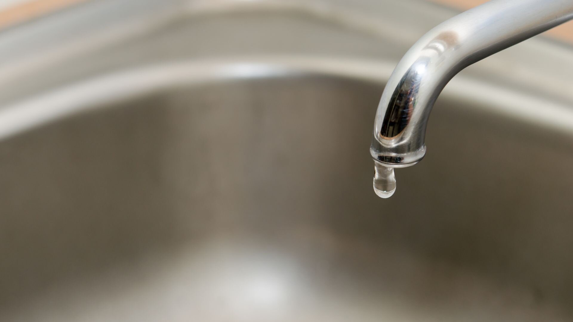 Leaking Kitchen Tap