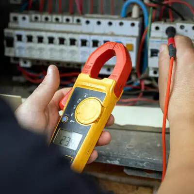 Electrician Metre Testing