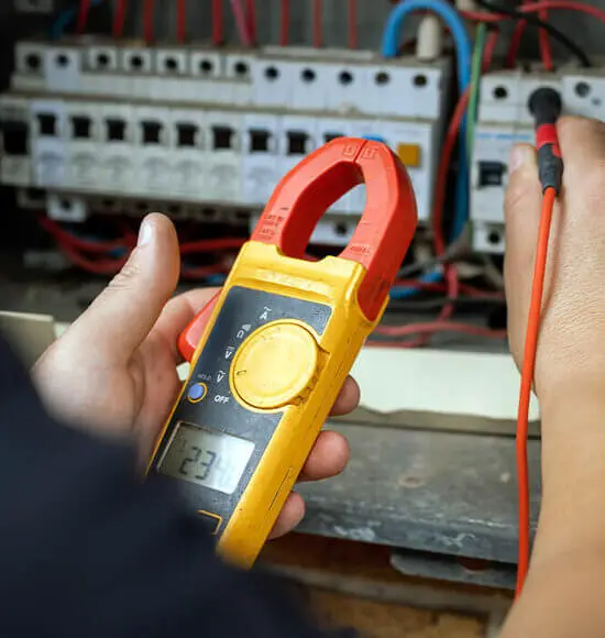 Electrician Metre Testing