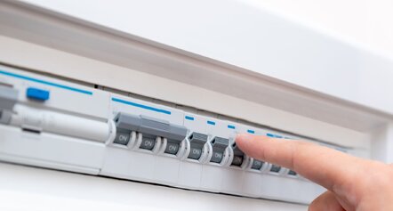 Turn Power Safely Emergencies