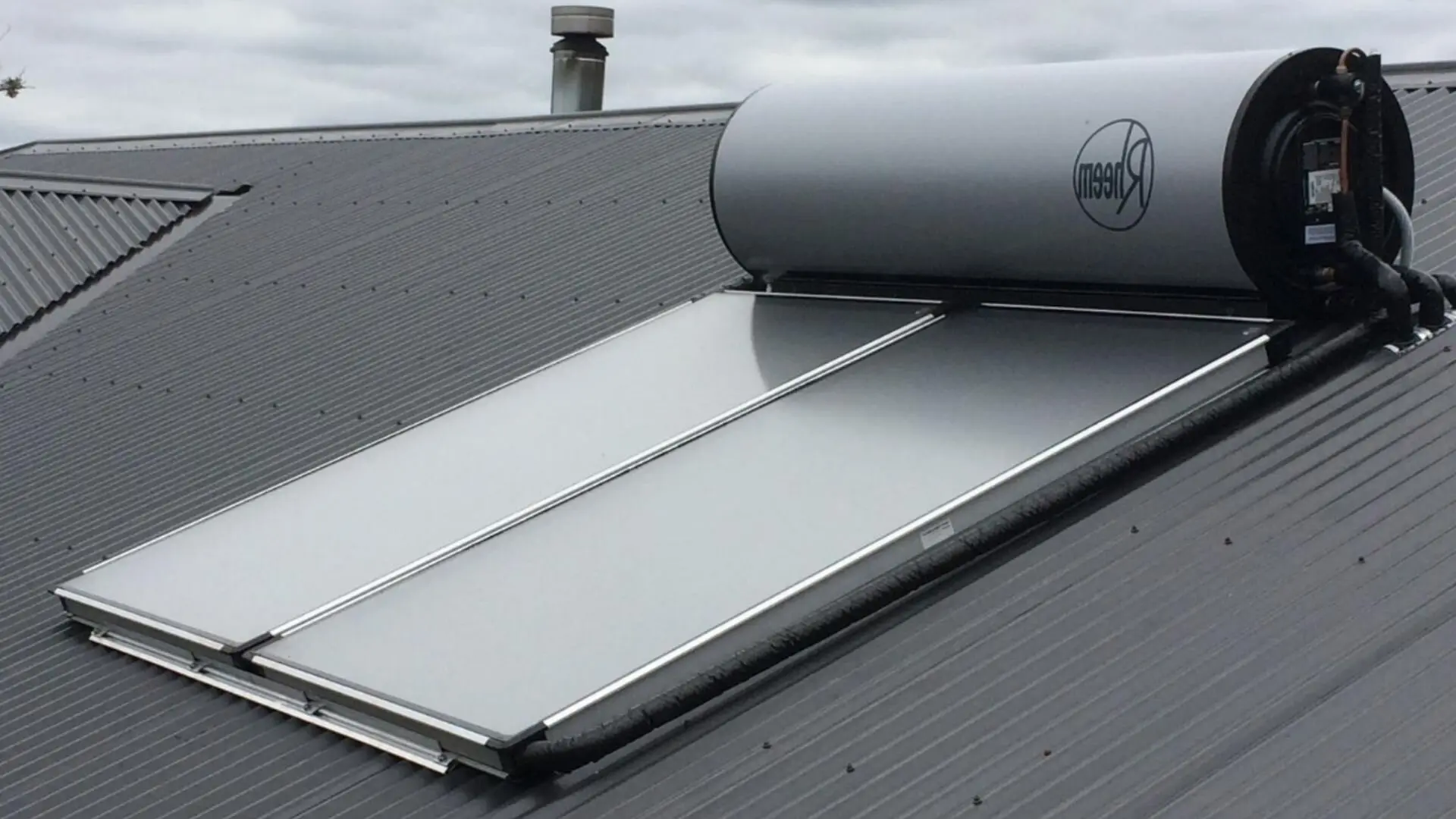 Solar Hot Water Unit Solar Hot Water Unit