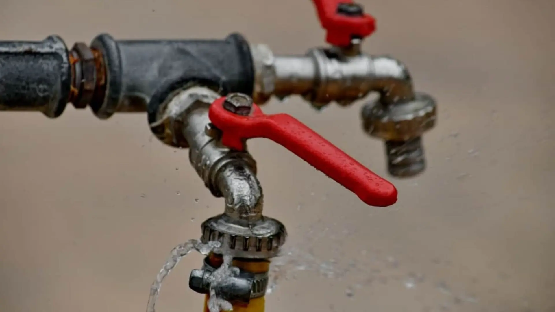 Burst Commercial Pipe