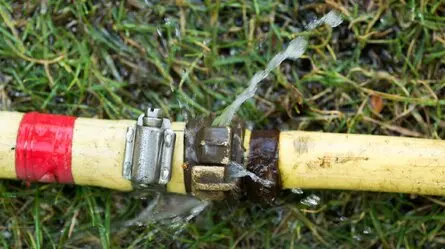What to Do if a Pipe is Leaking? What to Do if a Pipe is Leaking?