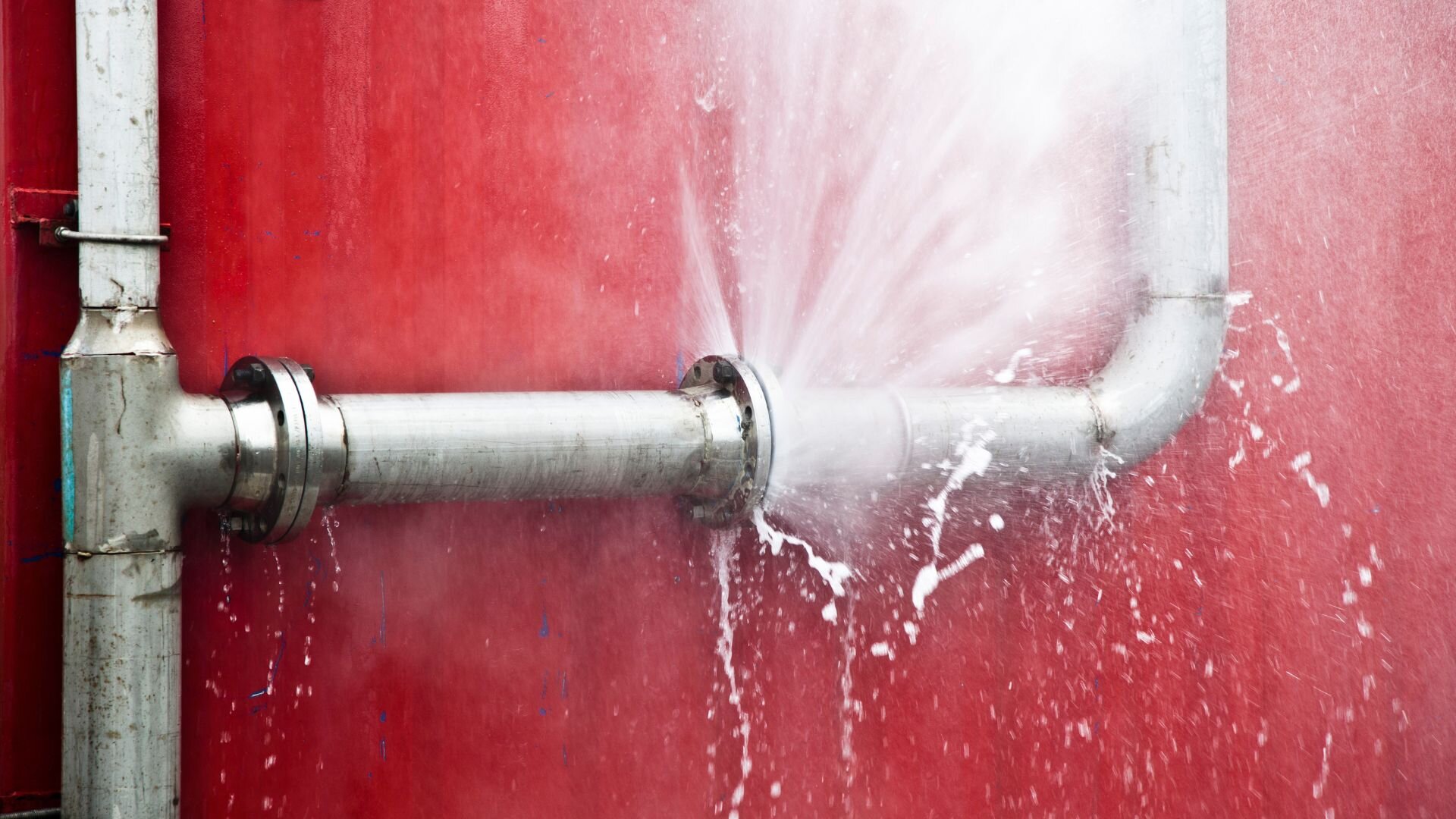 Early Leak Detection For Preventing Burst Pipes and Water Damage ‐ Woolf  Plumbing