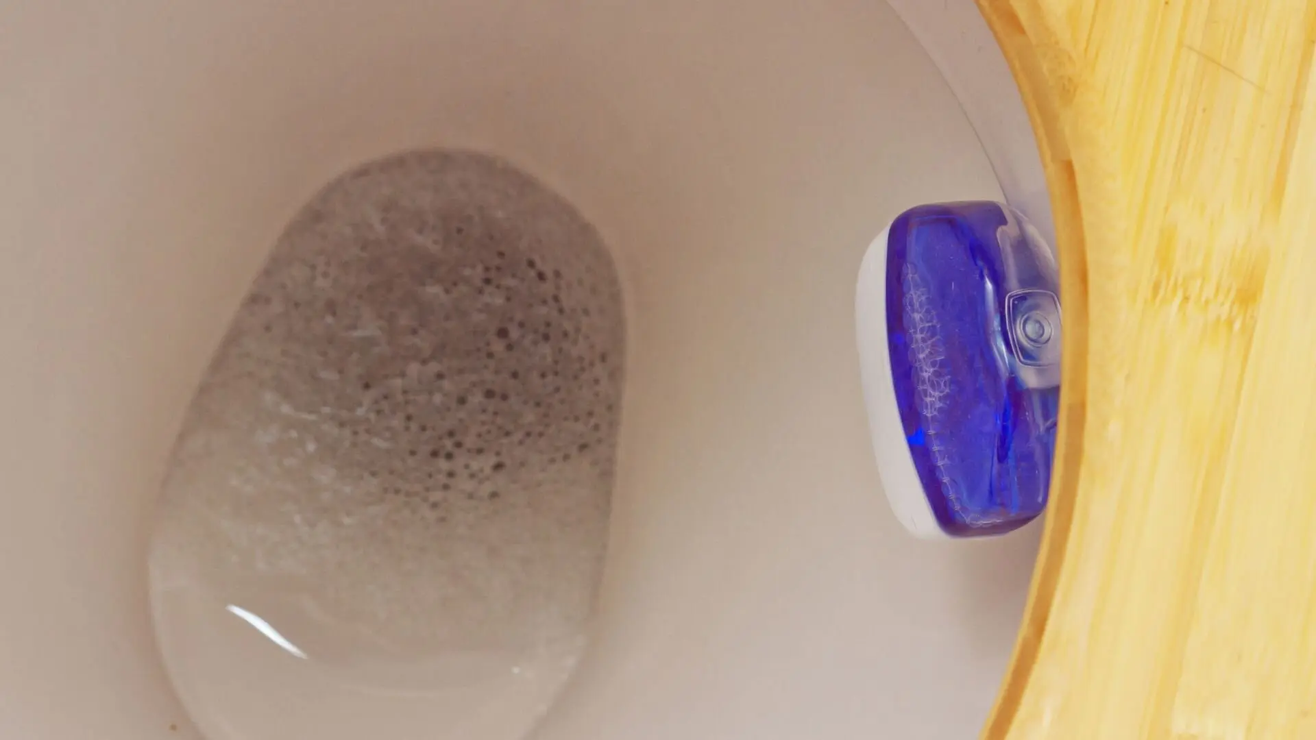 Toilet Water With Cleaner Toilet Water Cleaner