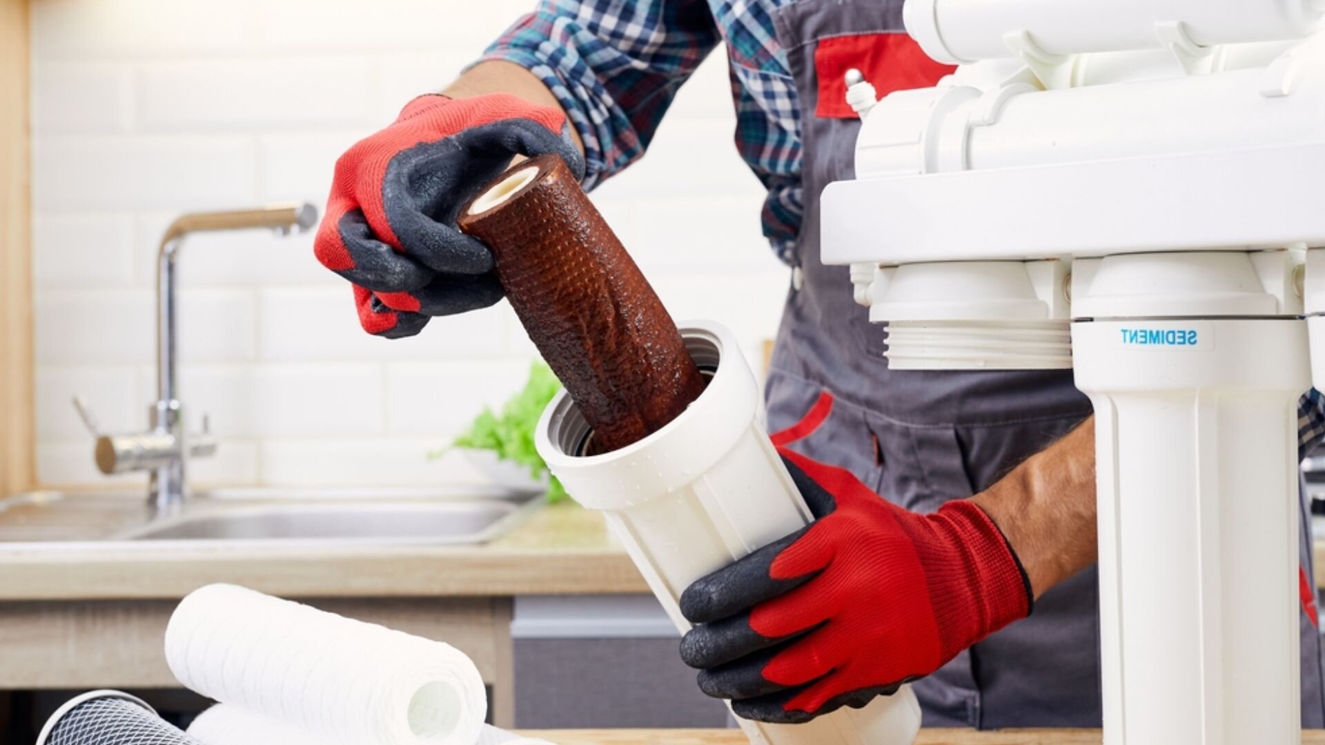 Changing Filter In Water Filter Changing Filter Water Filter