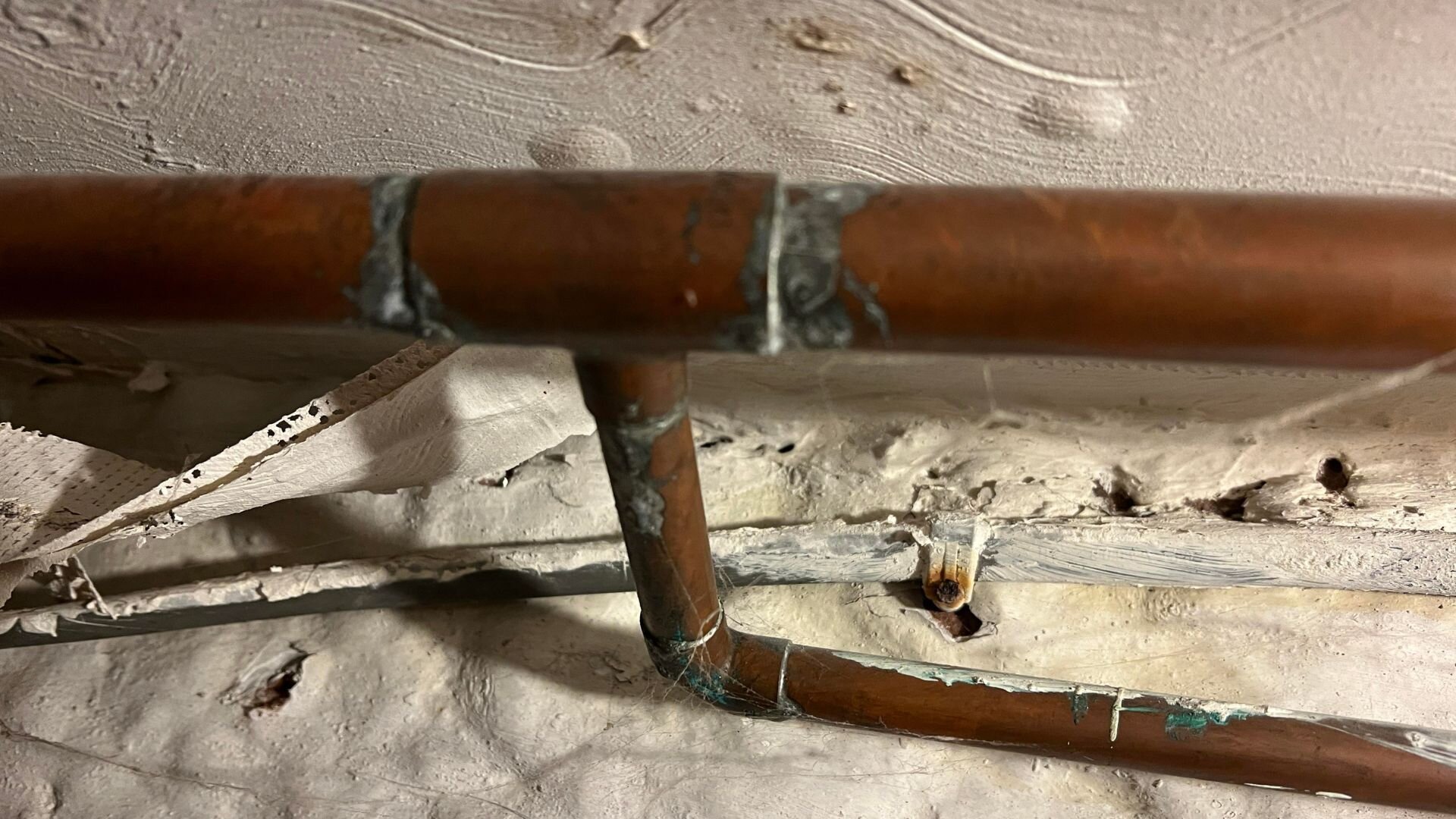 Burst Copper Gas Piping Burst Copper Gas Piping