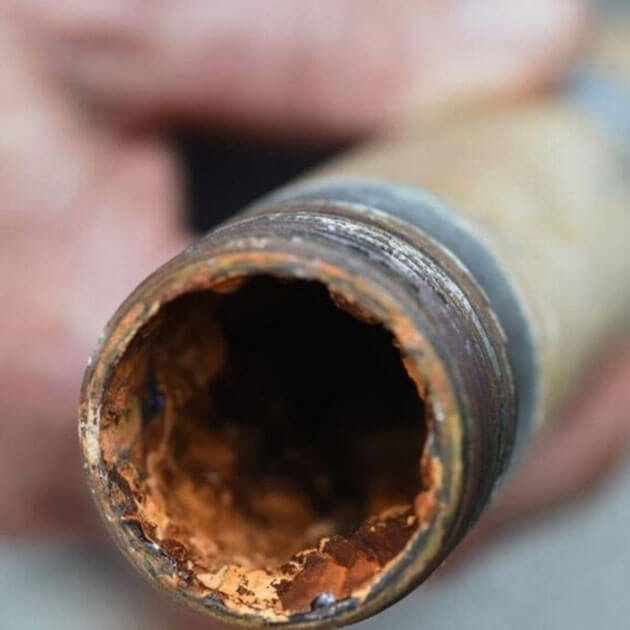 What Is The Best Sealant For Leaking Pipes?