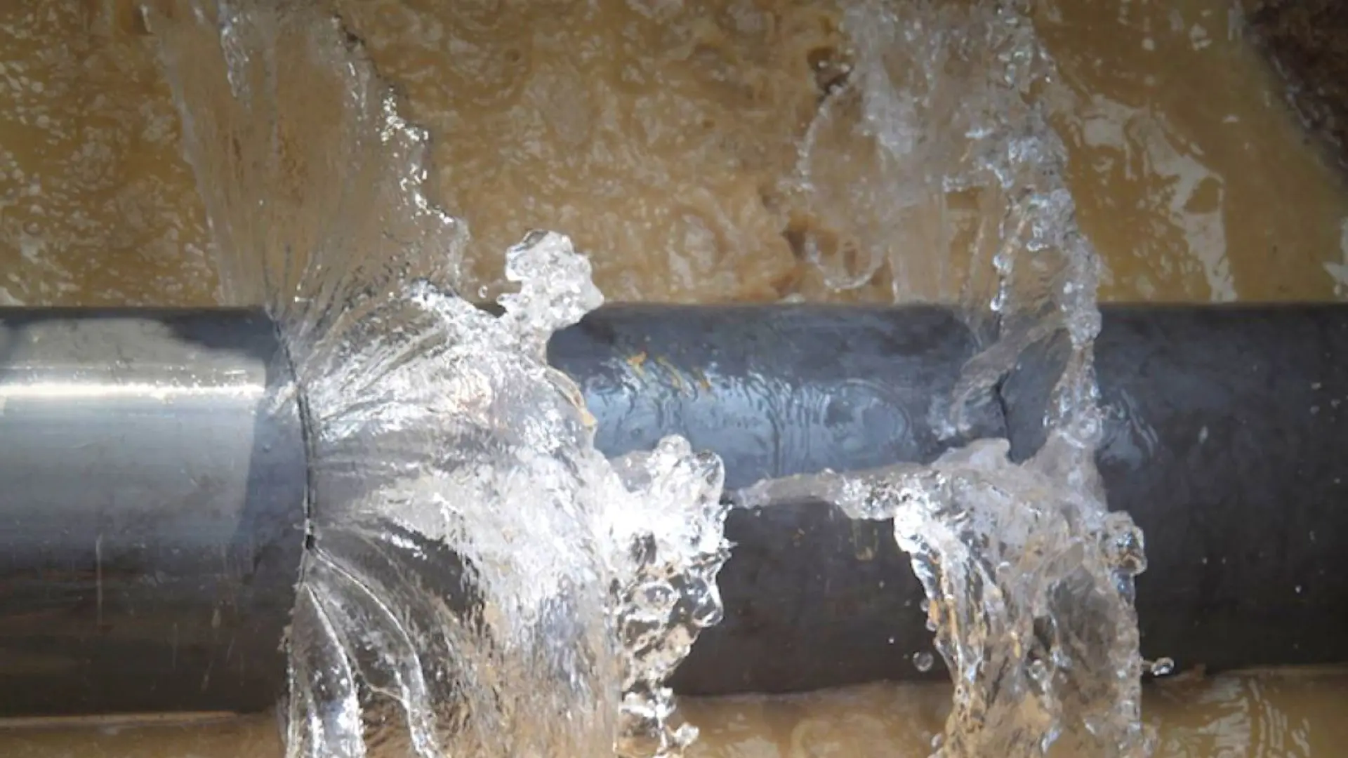 What Causes Pipes To Burst? Common Reasons for Pipe Bursts & How To
