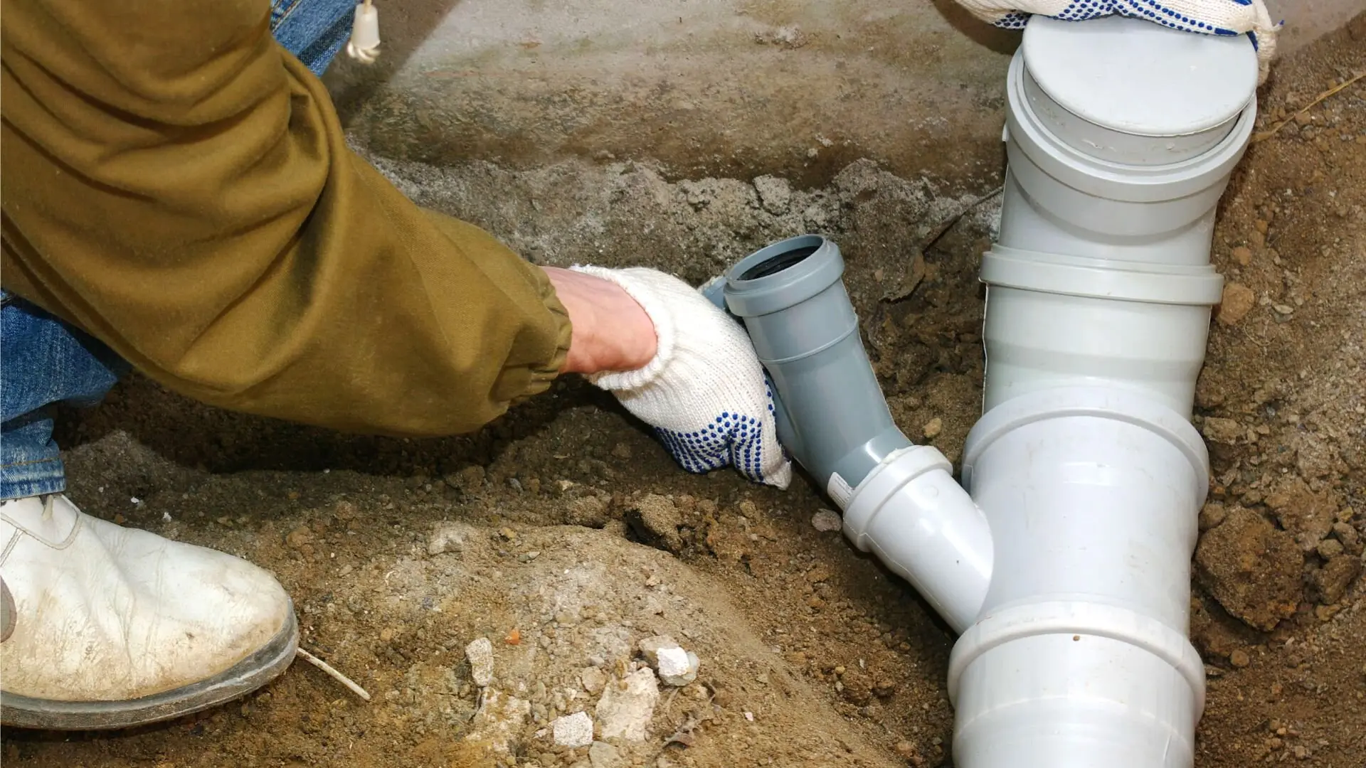 Best Way To Repair Damaged Pipes - DIY Repair Guide‐ WP Plumbing