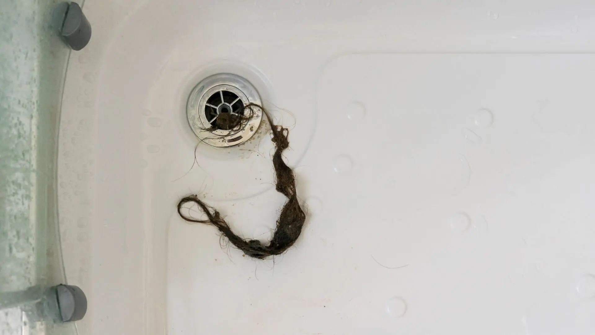 How to Successfully Unblock Your Bath‐ WP Plumbing